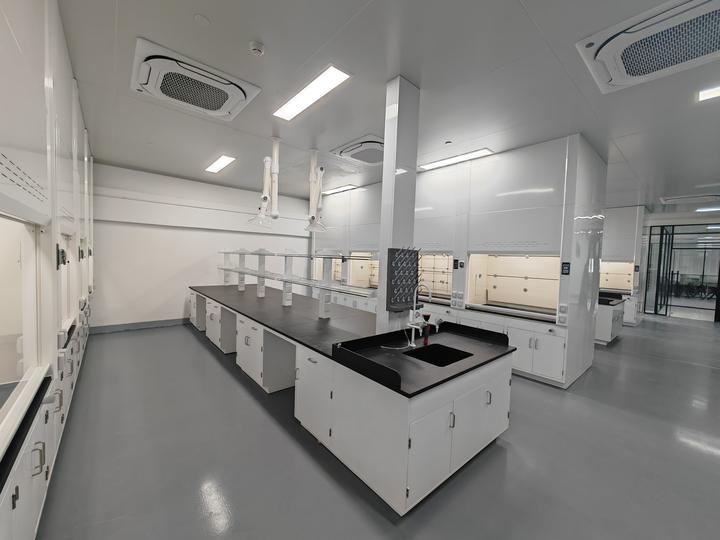 <b>實驗室安全：實驗室中的通風(fēng)系統(tǒng)</b>